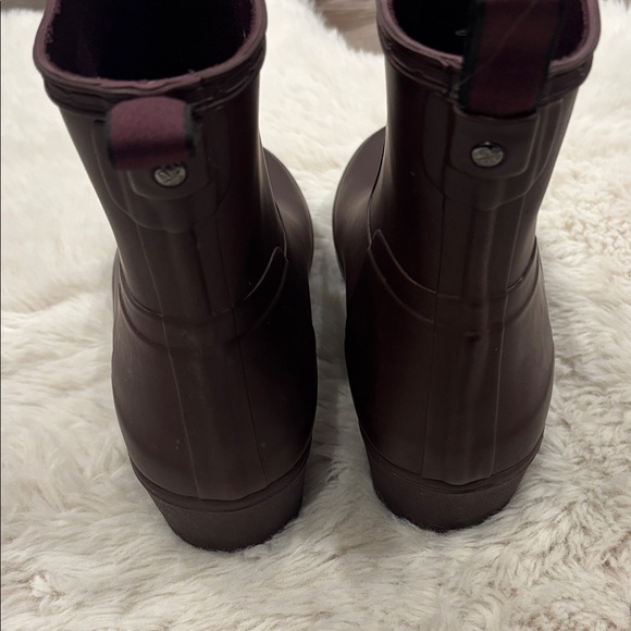 Plum Hunter Rain Boots - Picture 6 of 8
